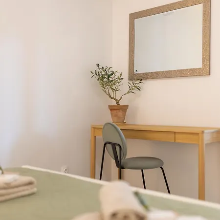 Nonna Vittoria 1 Apartment *