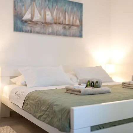 Apartment Nonna Vittoria 1 *