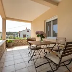 Apartment Nonna Vittoria 1 *